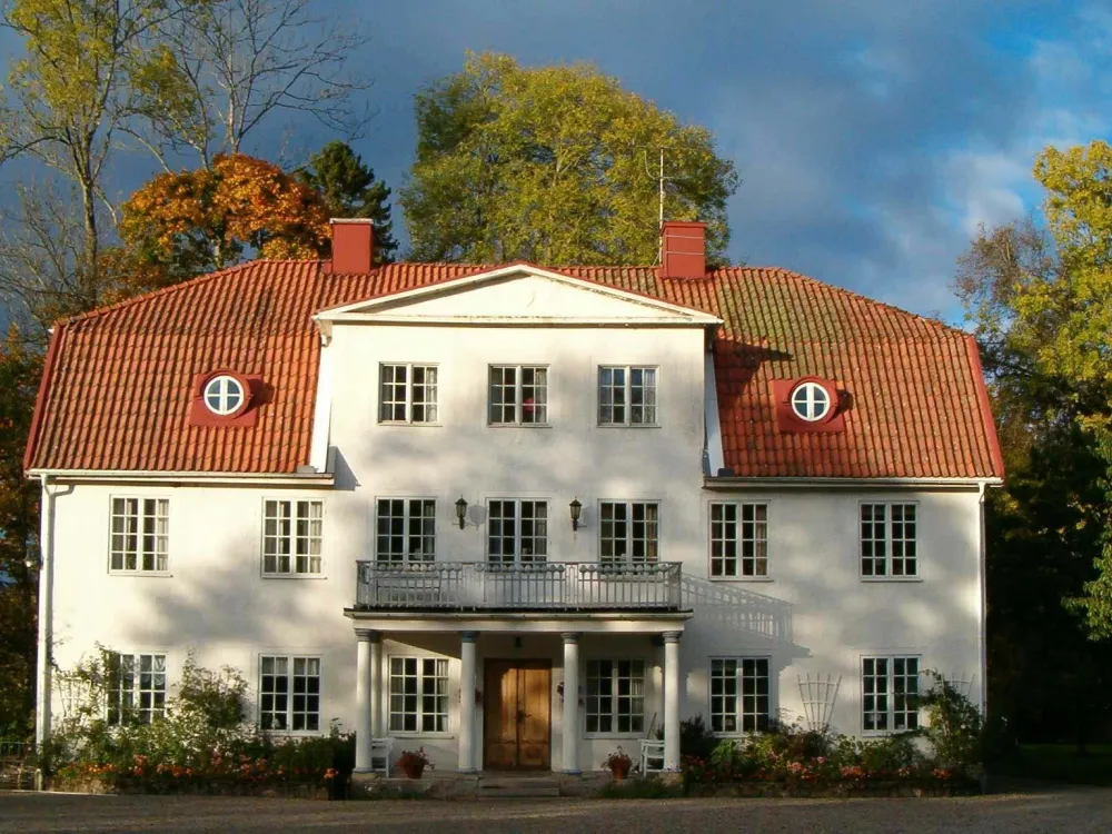 Torne Gård fasad.JPG