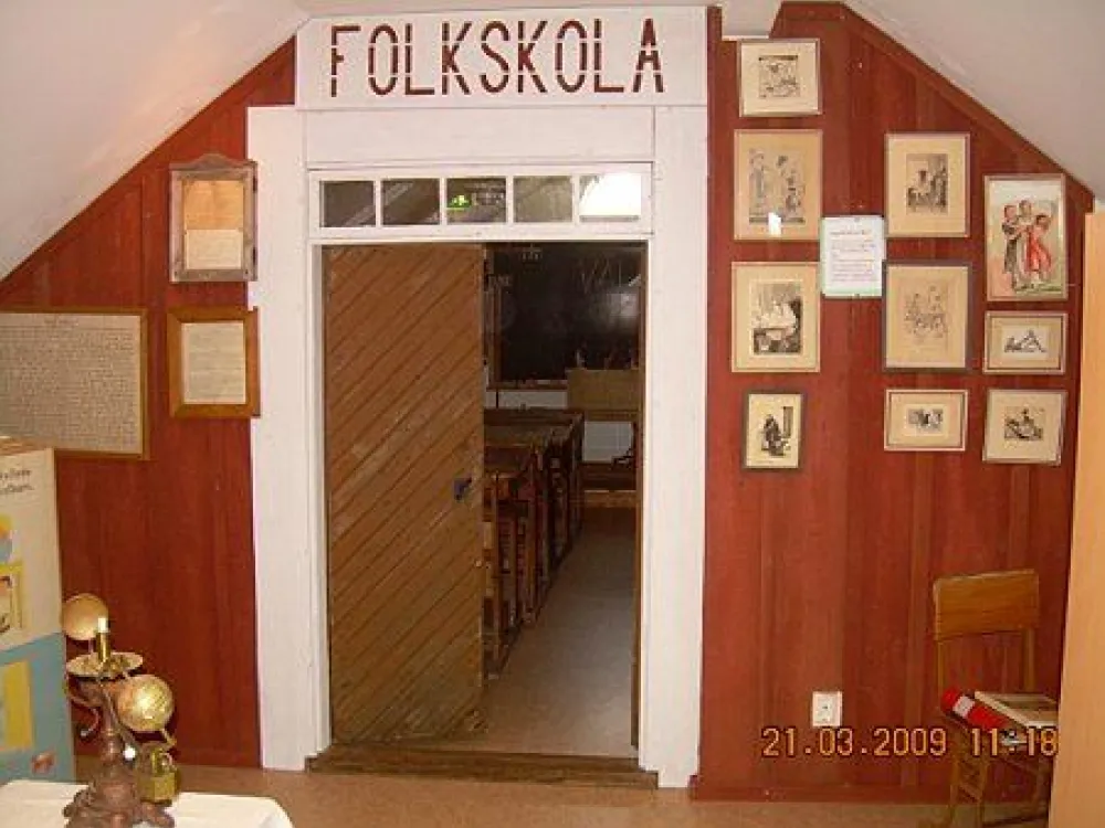 mohedaskolmuseum.jpg