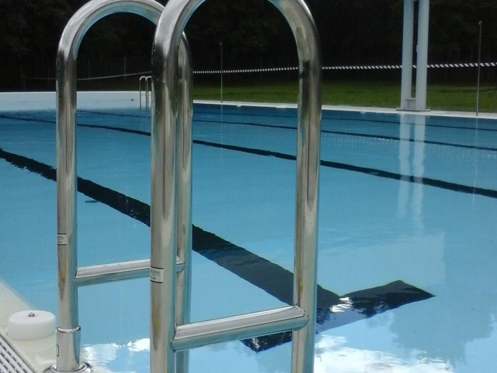 Vislanda outdoor pool