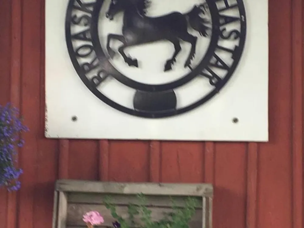 Broaskogs  Gårdsbutik och café
