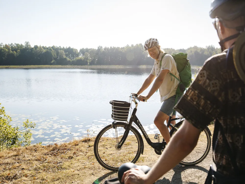 Bike around Åsnen in 4 days