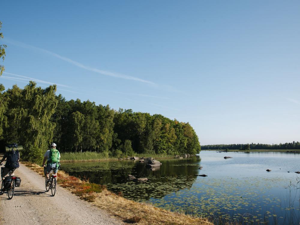 Bike around Åsnen in 4 days
